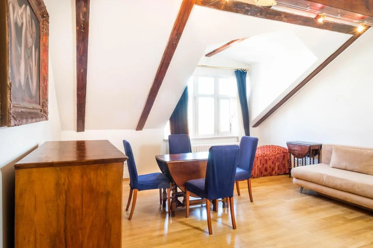 Otel La Fenice Prag