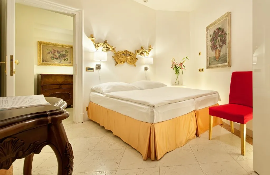 La Fenice Prague