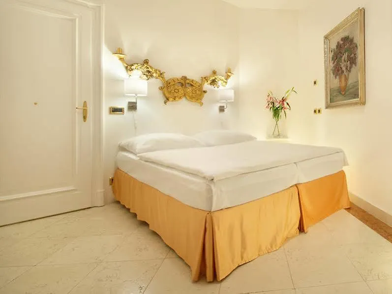 Hotel La Fenice Prague