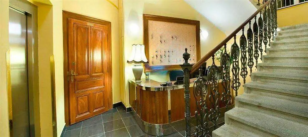 La Fenice Prague Hotel