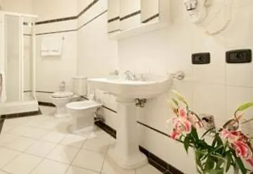 **** Hotel La Fenice Prague Czech Republic